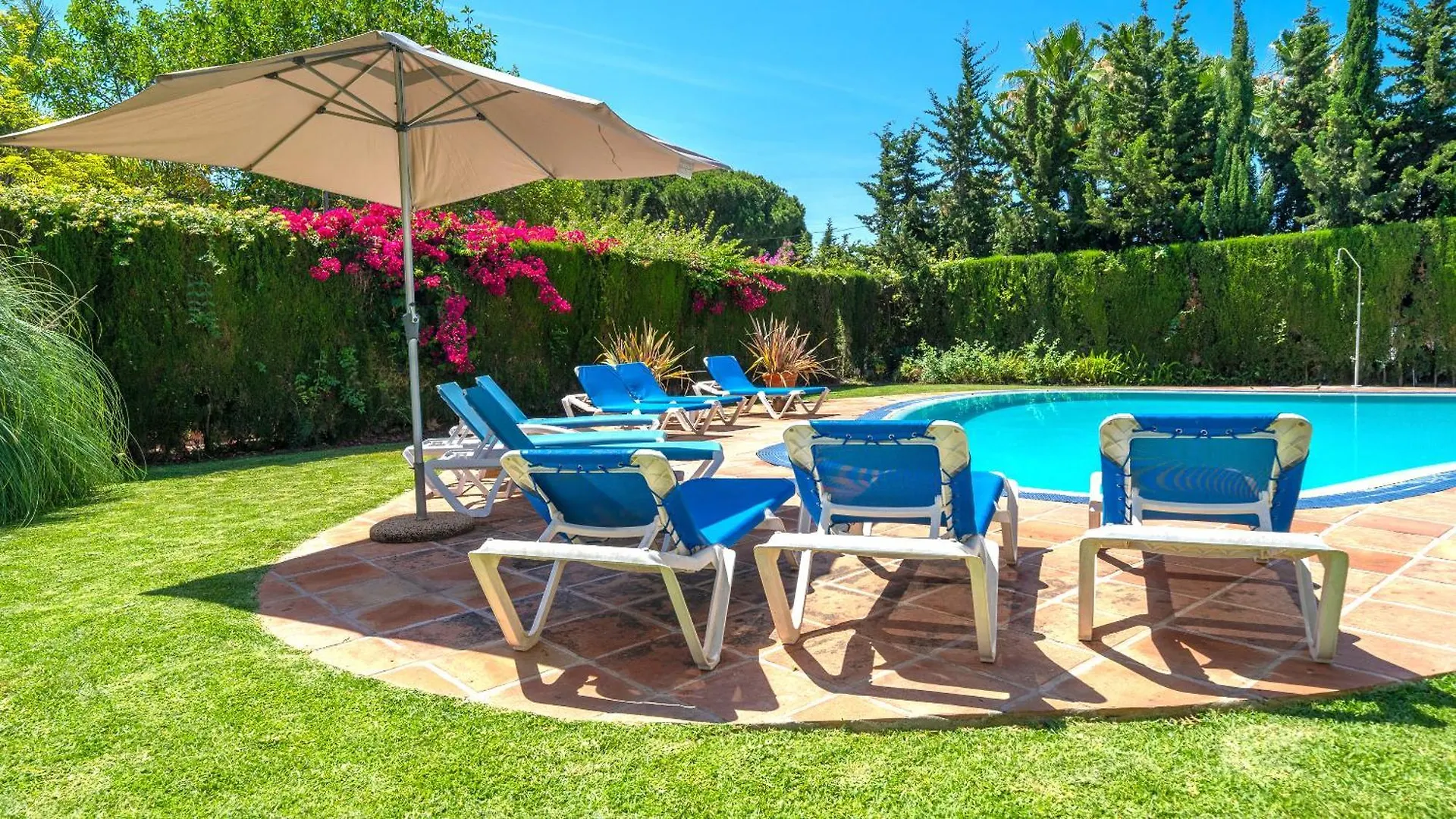 Xpce Artola Playa - Villa De Lujo Con Pista De Padel Privada Y Piscina Marbella