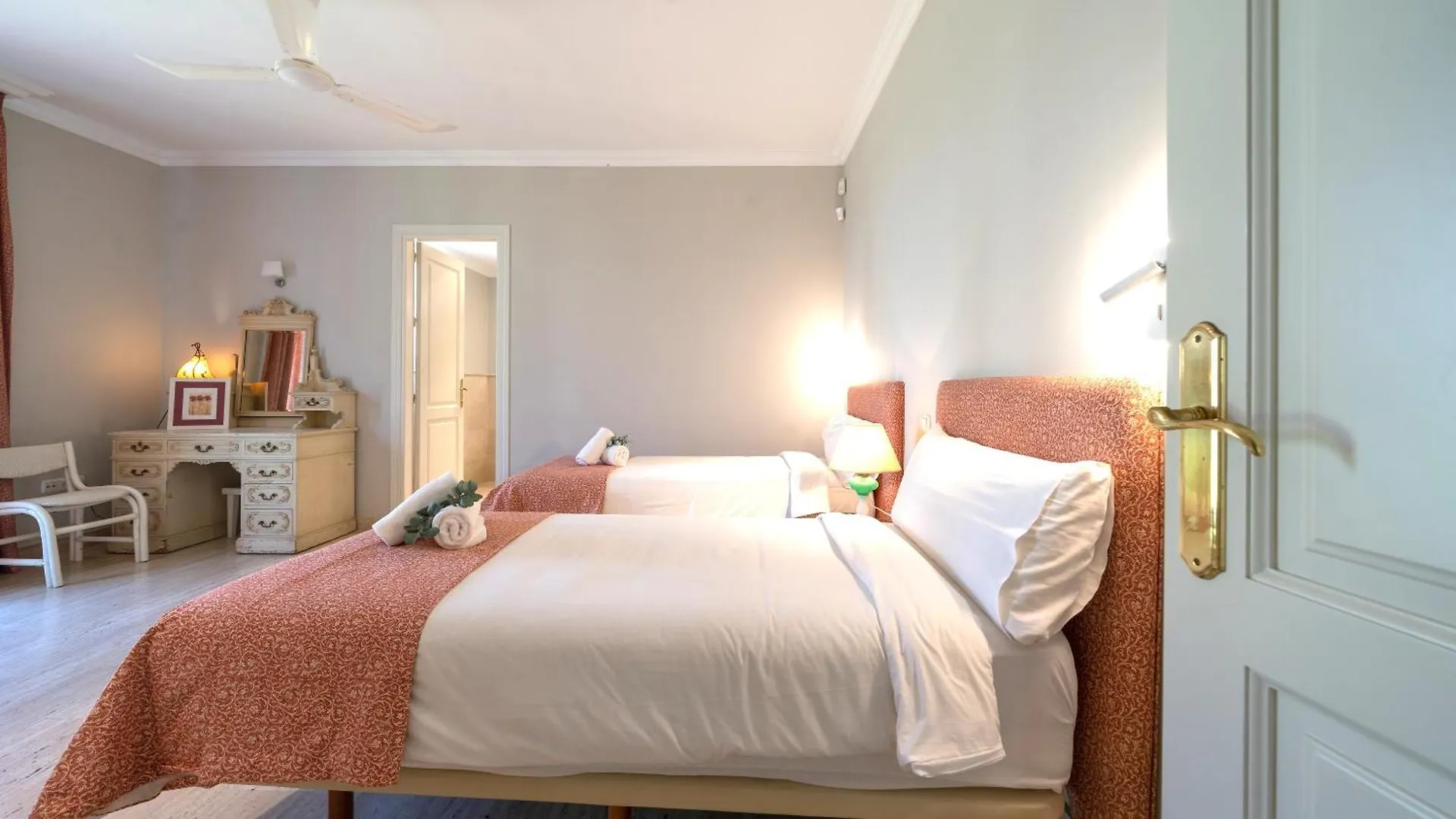 Xpce Artola Playa - Villa De Lujo Con Pista De Padel Privada Y Piscina ماربيا
