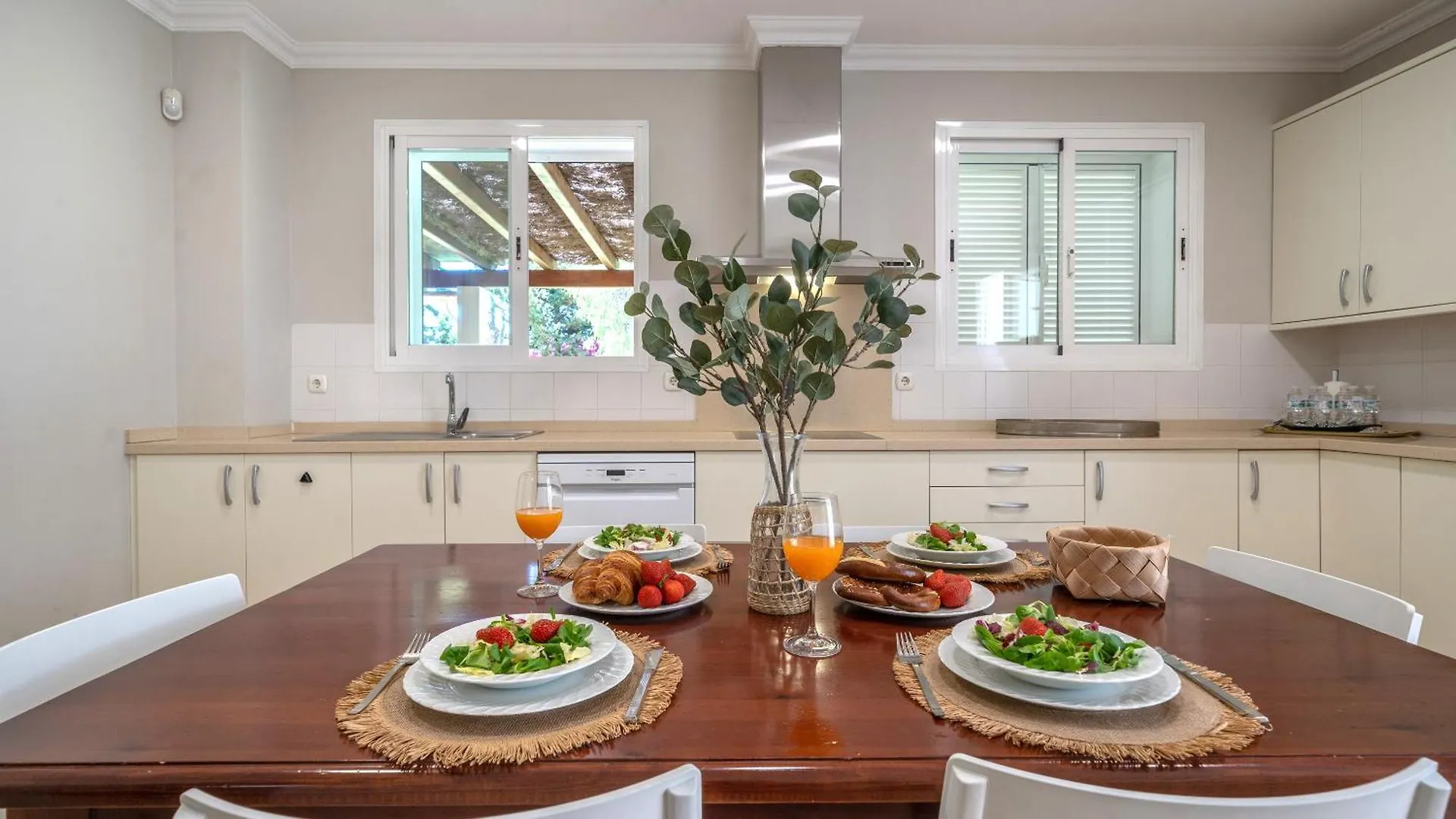 Xpce Artola Playa - Villa De Lujo Con Pista De Padel Privada Y Piscina ماربيا 0*,